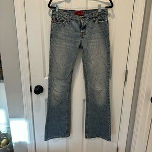 Lightly Distressed Low Rise Flare Hollister Jean - Size‎ 7
